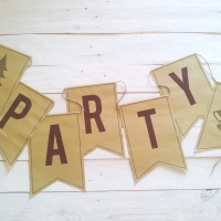 Bunting di carta paglia