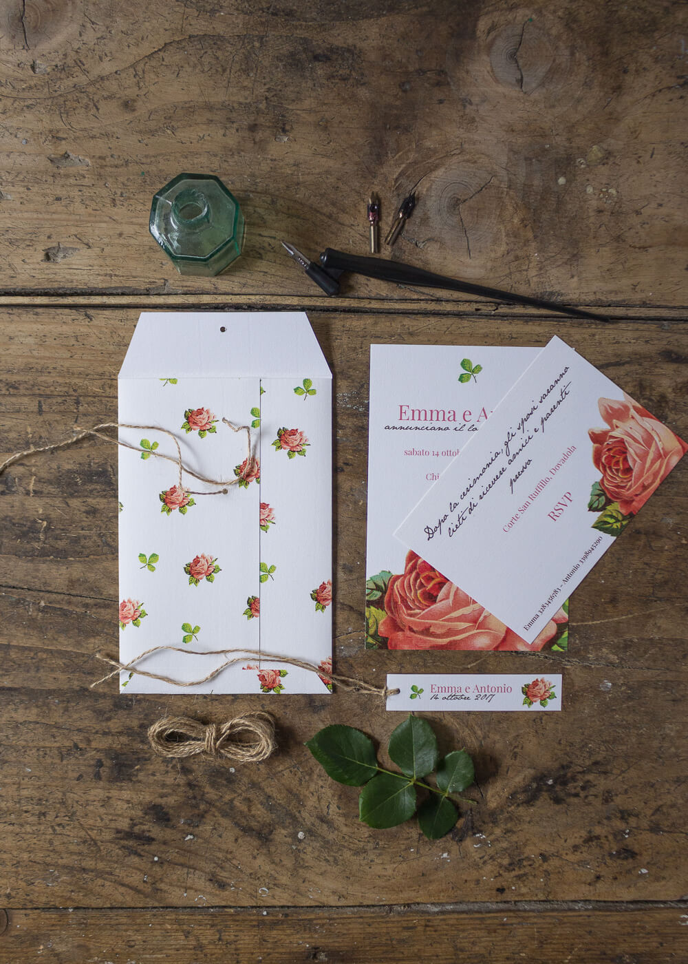 Wedding suite botanica Mary Rose - Partecipazione di matrimonio e cartolina Save the date - Busta speciale a sacco - Stampe botaniche - Lily&Sage Design